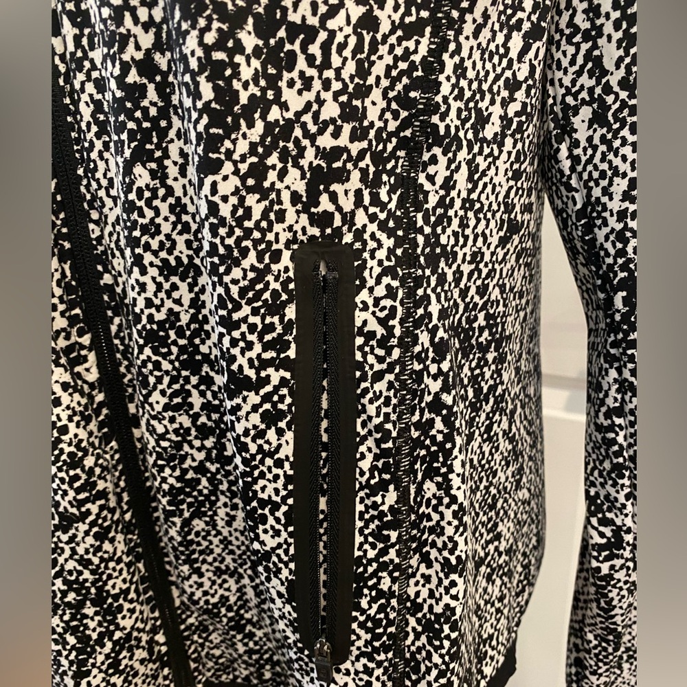 T By Talbots Performance Jacket - Black & White -… - image 5